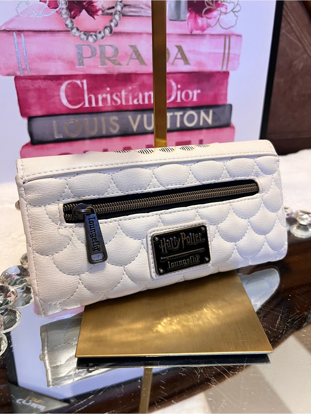 Wizarding World Of Harry Potter Owl Cream with Yellow Eye Accents clutch wallet - Picture 5 of 12